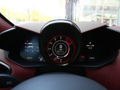 2020款 4.0T V8 Volante