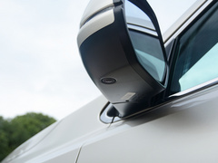 2021款 240TURBO CVT四驱尊耀版