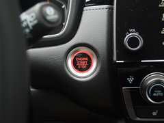 2021款 240TURBO CVT四驱尊耀版