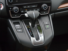 2021款 240TURBO CVT四驱尊耀版