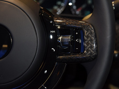 2020款 Black Badge