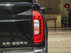2021款  2.5T装甲大将军手动两驱休闲版乐享型标箱JE4D25Q6A