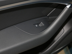 2021款 40 TFSI 豪华型
