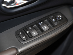 2020款 2.0L 两驱经典运动版