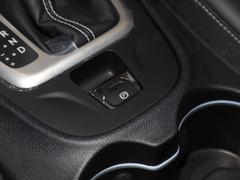2020款 2.0L 两驱经典运动版