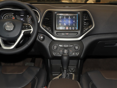 2020款 2.0L 两驱经典运动版