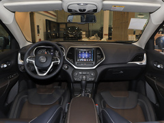 2020款 2.0L 两驱经典运动版