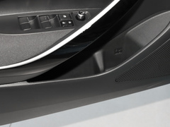 2021款 双擎 1.8L E-CVT精英版