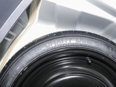 2021款 双擎 1.8L E-CVT精英版