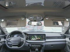 2020款 1.5T 手动智耀豪华型