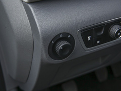 2020款 1.5T 手动智耀豪华型