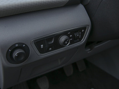2020款 1.5T 手动智耀豪华型
