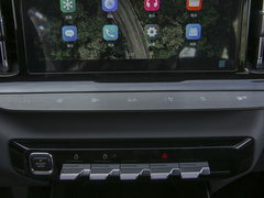 2020款 1.5T 手动智耀豪华型