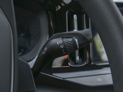 2020款 1.5T 手动智耀豪华型