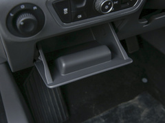 2020款 1.5T 手动智耀豪华型