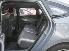 2020款 1.5T 手动智耀豪华型