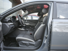 2020款 1.5T 手动智耀豪华型