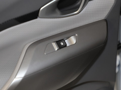 2020款 1.5L 手动智耀豪华型