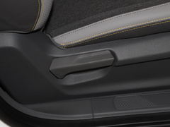 2020款 1.5L 手动智耀豪华型