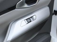 2020款 1.5L 手动智耀精英型