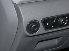 2020款 1.5L 手动智耀精英型