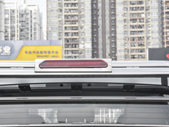 2021款  2.5T装甲大将军手动两驱休闲版乐享型长箱JE4D25Q6A