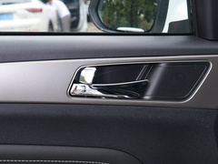 2021款 1.6L CVT尊享型