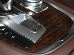 2019款 改款 740Li 尊享型 豪华套装