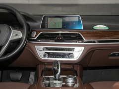 2019款 改款 740Li 尊享型 豪华套装