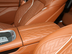 2019款 改款 750Li xDrive V8 M运动套装