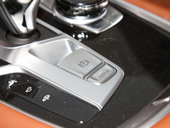 2019款 改款 750Li xDrive V8 M运动套装