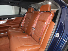 2019款 改款 750Li xDrive V8 M运动套装