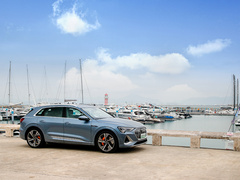 2021款 50 quattro 豪华型