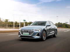 2021款 50 quattro 豪华型
