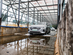 2021款 50 quattro 豪华型