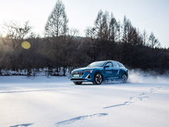 2021款 50 quattro 豪华型