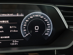 2021款 50 quattro 豪华型