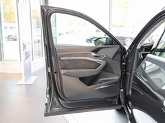 2021款 50 quattro 豪华型