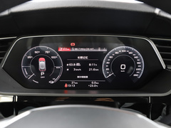 2021款 50 quattro 豪华型