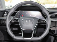 2021款 50 quattro 豪华型