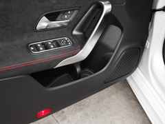 2020款 CLA 200 猎跑车