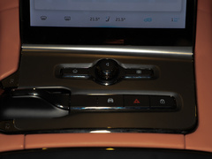 2020款 440KM 签名版