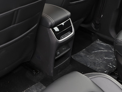 2021款 1.5T 自动精英版