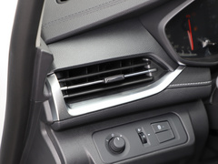 2021款 1.5T 自动精英版