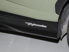 2022款 4.0T V8 Performante