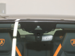 2022款 4.0T V8 Performante
