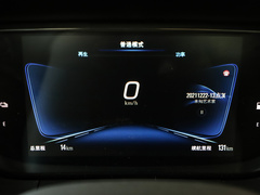 2020款 插电混动 互联时尚型