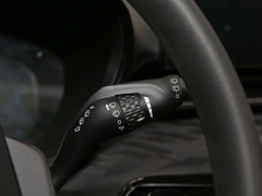 2020款 1.5L 手动智能精英型