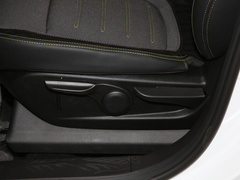 2020款 1.5L 手动智能精英型