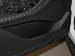 2020款 1.5L 手动智能精英型